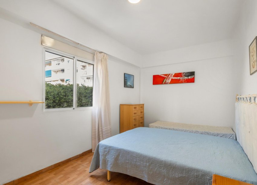 Resale - Apartment - Torrevieja - Estacion de autobuses