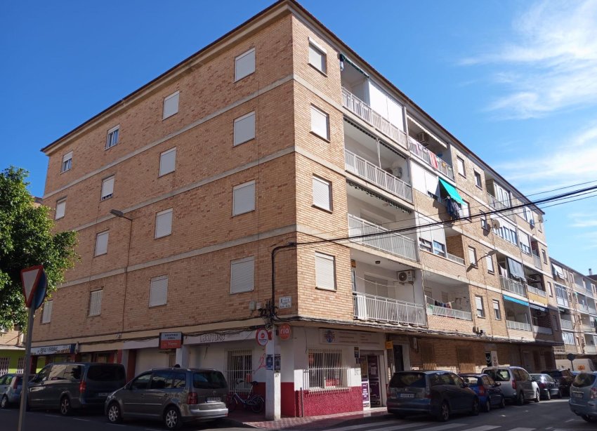 Resale - Apartment - Torrevieja - Estacion de autobuses