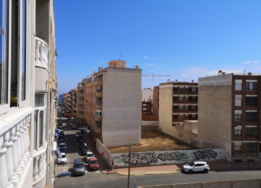 Resale - Apartment - Torrevieja - Estacion de autobuses