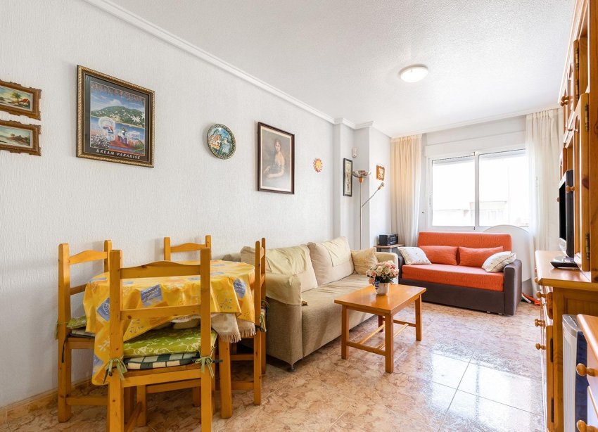 Resale - Apartment - Torrevieja - Estacion de autobuses