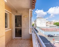 Resale - Apartment - Torrevieja - Estacion de autobuses