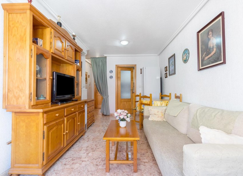 Resale - Apartment - Torrevieja - Estacion de autobuses