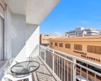 Resale - Apartment - Torrevieja - Estacion de autobuses