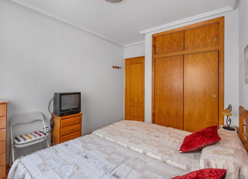 Resale - Apartment - Torrevieja - Estacion de autobuses