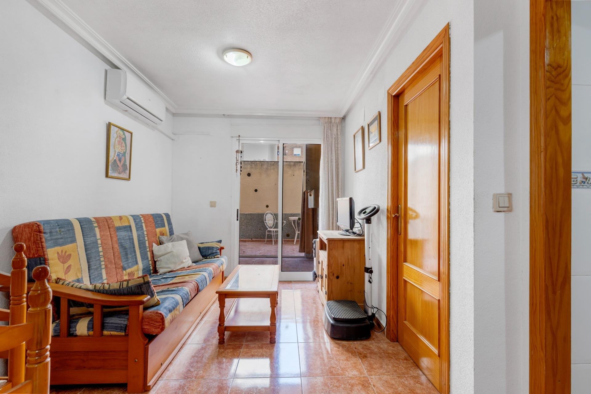 Resale - Apartment - Torrevieja - Estacion de autobuses