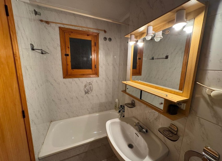 Resale - Apartment - Torrevieja - Estacion de autobuses