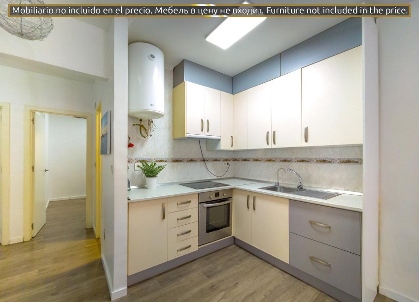 Resale - Apartment - Torrevieja - Estacion de autobuses