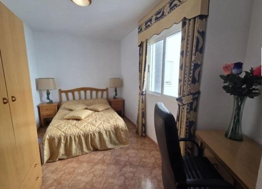 Resale - Apartment - Torrevieja - Estacion de autobuses