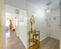 Resale - Apartment - Torrevieja - Estacion de autobuses