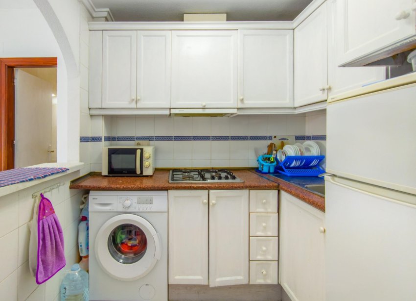 Resale - Apartment - Torrevieja - Estacion de autobuses