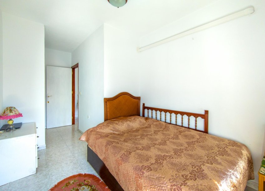 Resale - Apartment - Torrevieja - Estacion de autobuses