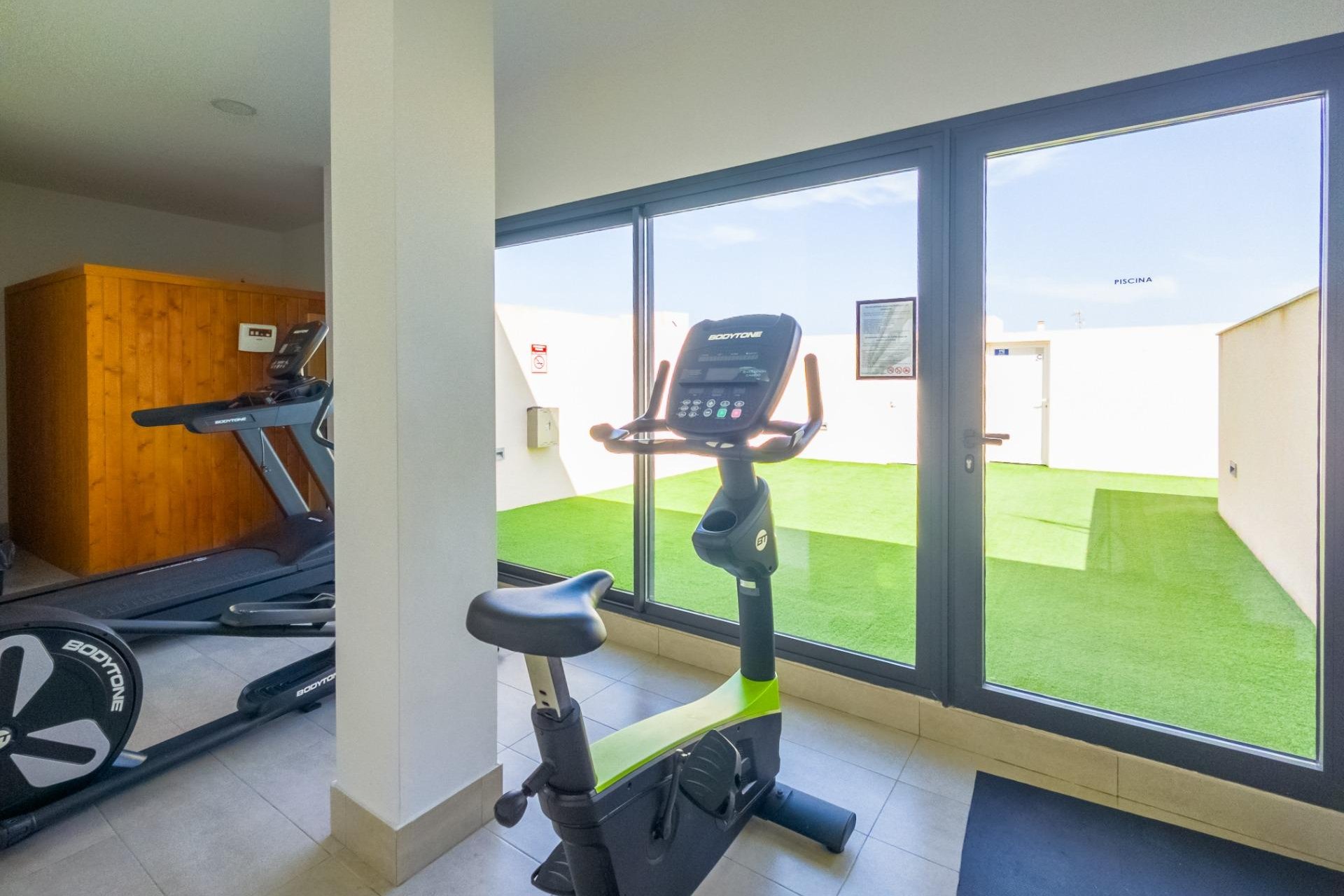 Resale - Apartment - Torrevieja - Estacion de autobuses