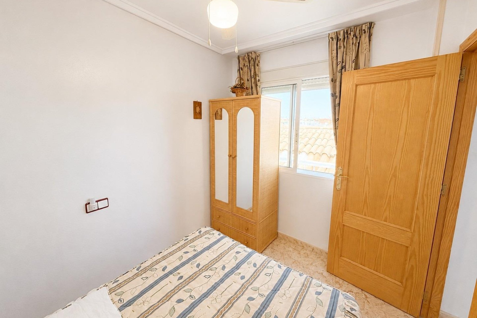 Resale - Apartment - Torrevieja - Estacion de autobuses