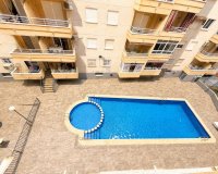 Resale - Apartment - Torrevieja - Estacion de autobuses