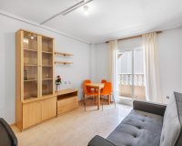 Resale - Apartment - Torrevieja - Estacion de autobuses