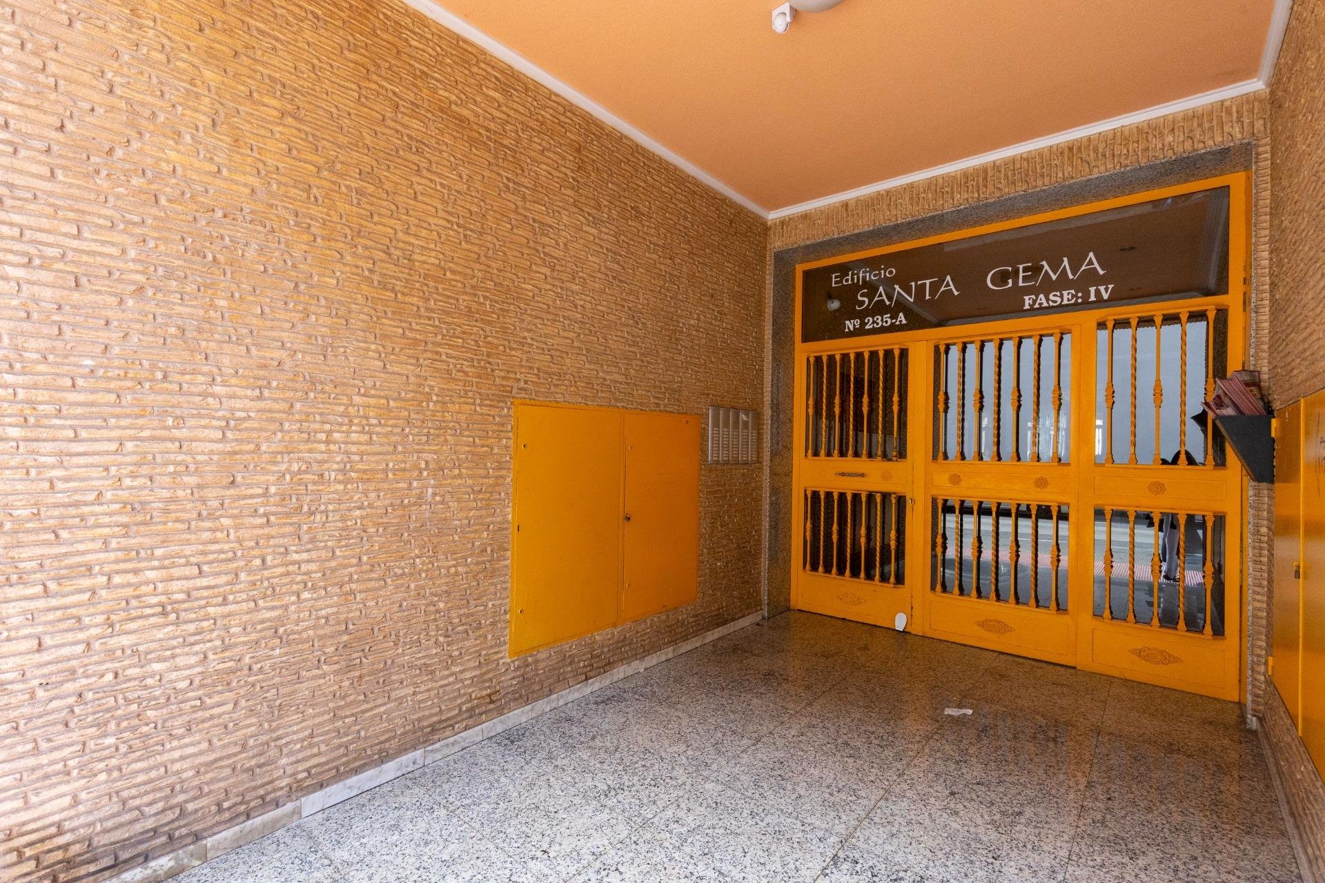 Resale - Apartment - Torrevieja - Estacion de autobuses
