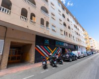 Resale - Apartment - Torrevieja - Estacion de autobuses