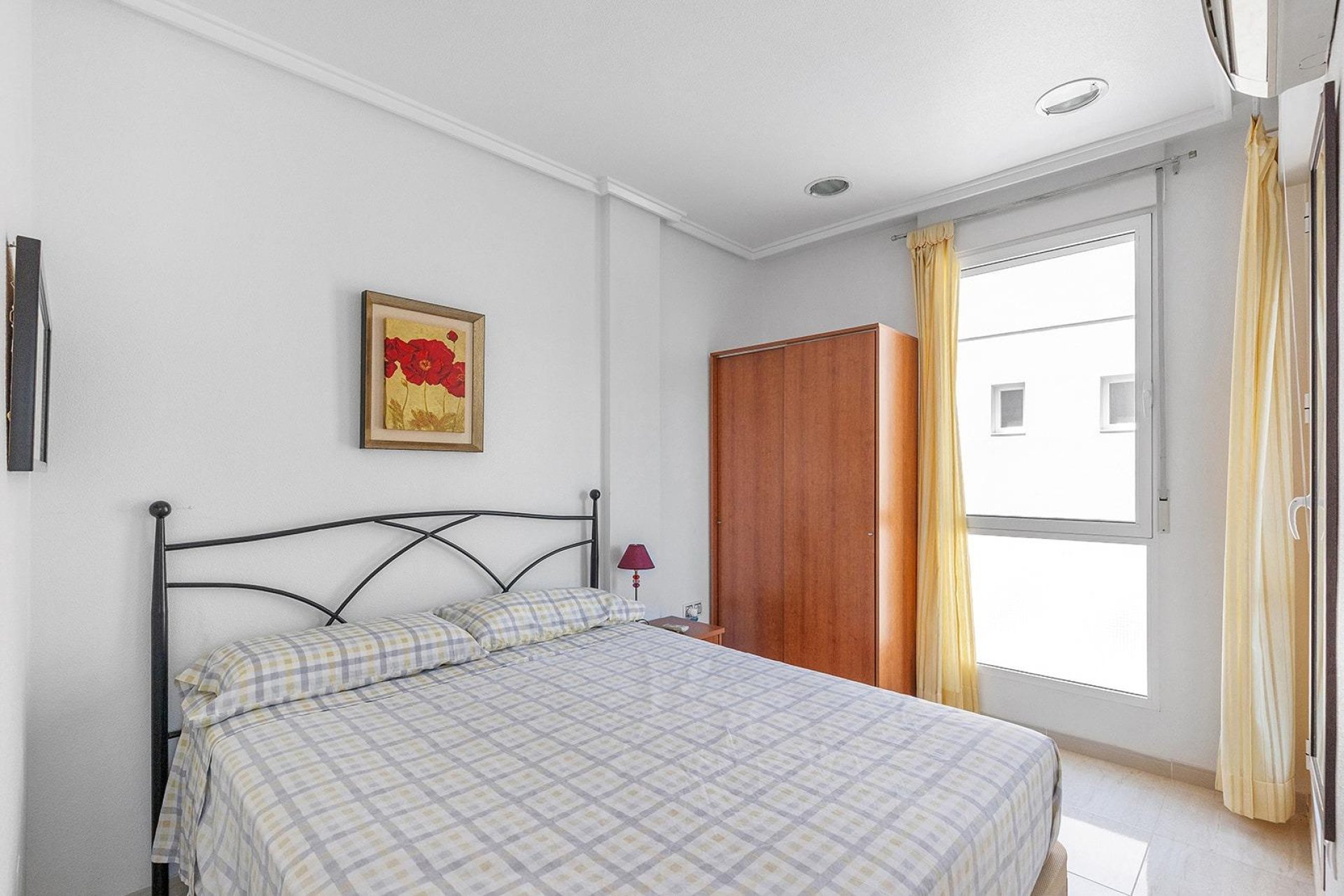 Resale - Apartment - Torrevieja - Estacion de autobuses