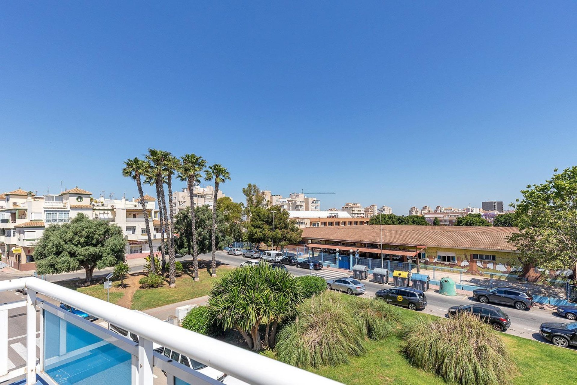Resale - Apartment - Torrevieja - Estacion de autobuses