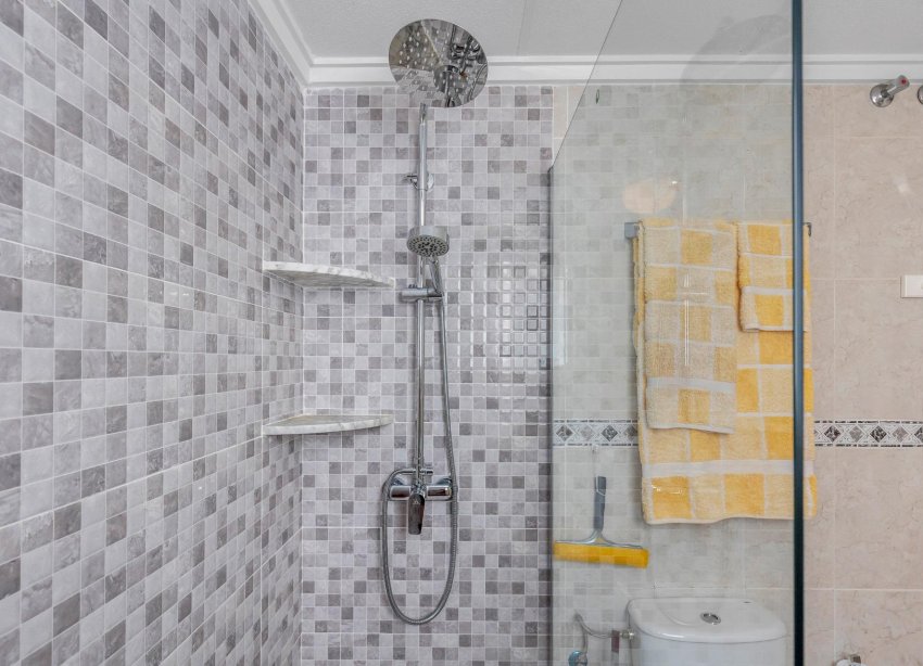 Resale - Apartment - Torrevieja - Estacion de autobuses