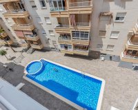 Resale - Apartment - Torrevieja - Estacion de autobuses