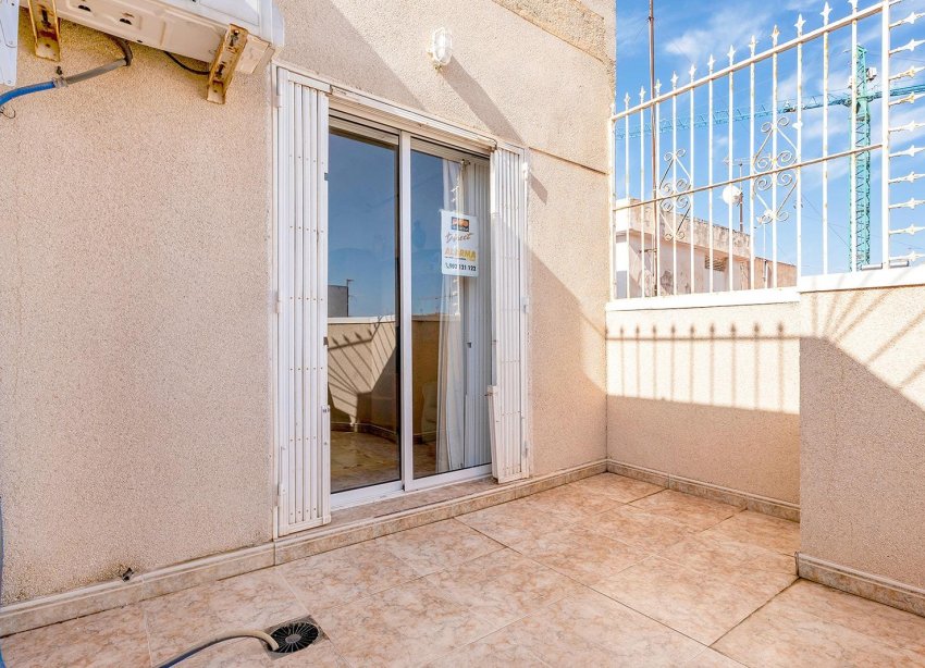 Resale - Apartment - Torrevieja - Estacion de autobuses