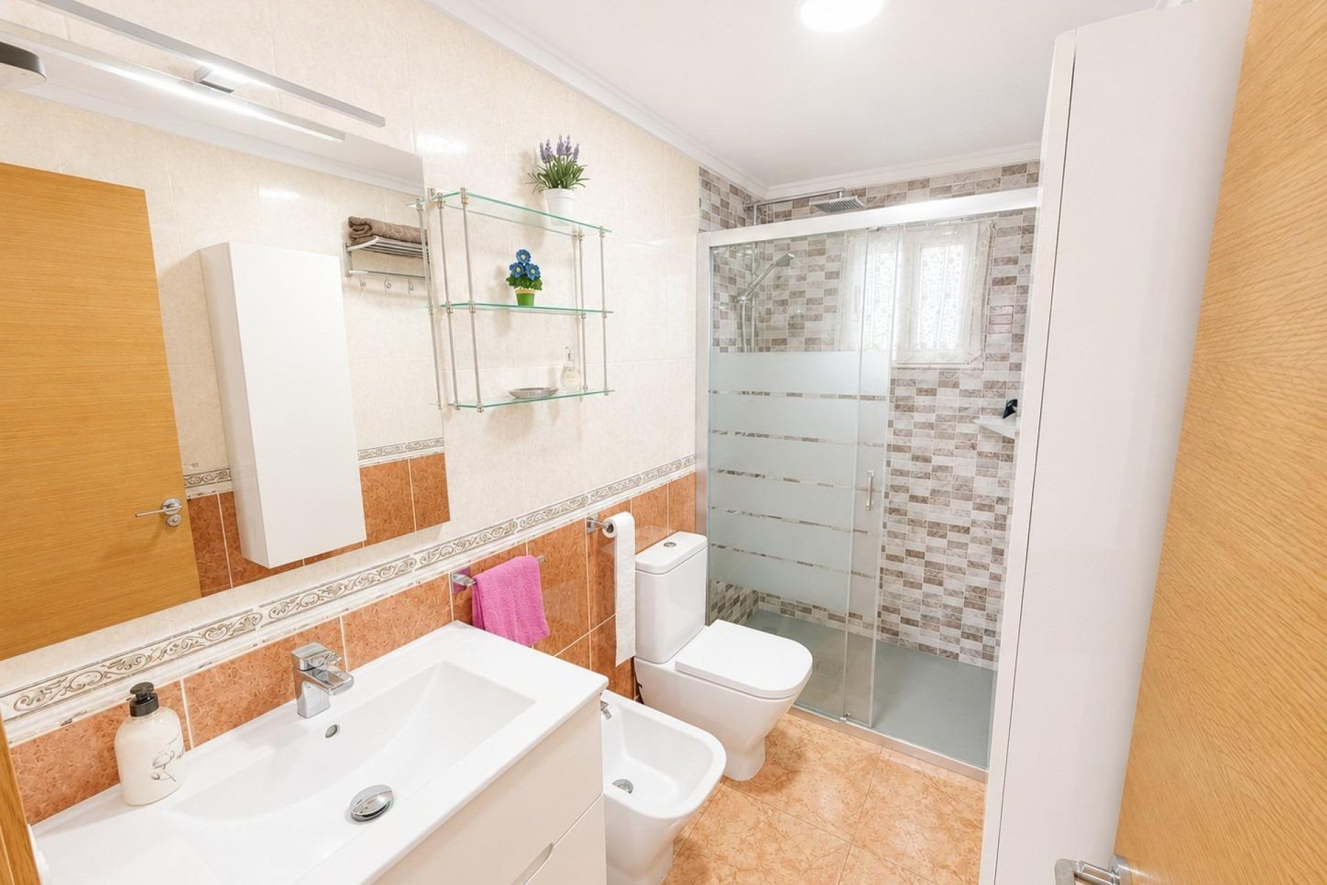 Resale - Apartment - Torrevieja - Estacion de autobuses