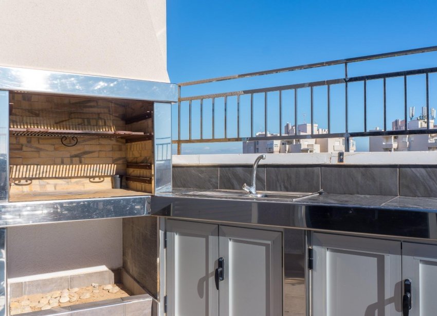Resale - Apartment - Torrevieja - Estacion de autobuses