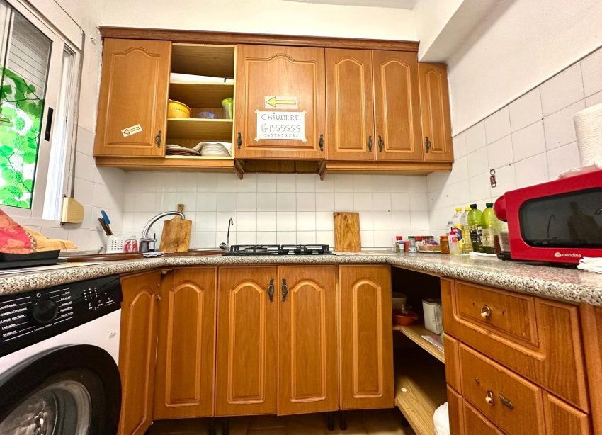 Resale - Apartment - Torrevieja - Estacion de autobuses