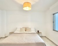 Resale - Apartment - Torrevieja - Estacion de autobuses