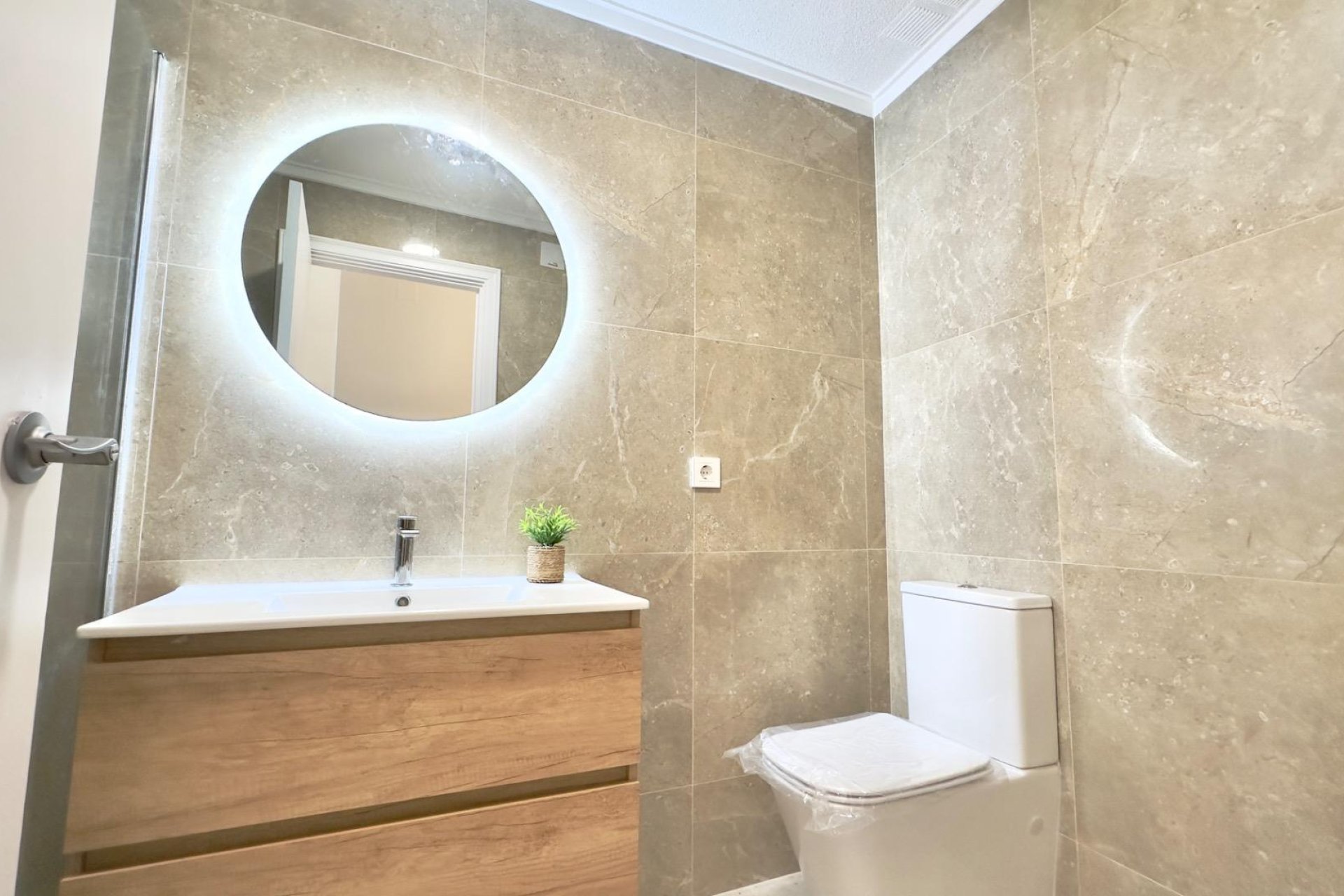 Resale - Apartment - Torrevieja - Estacion de autobuses