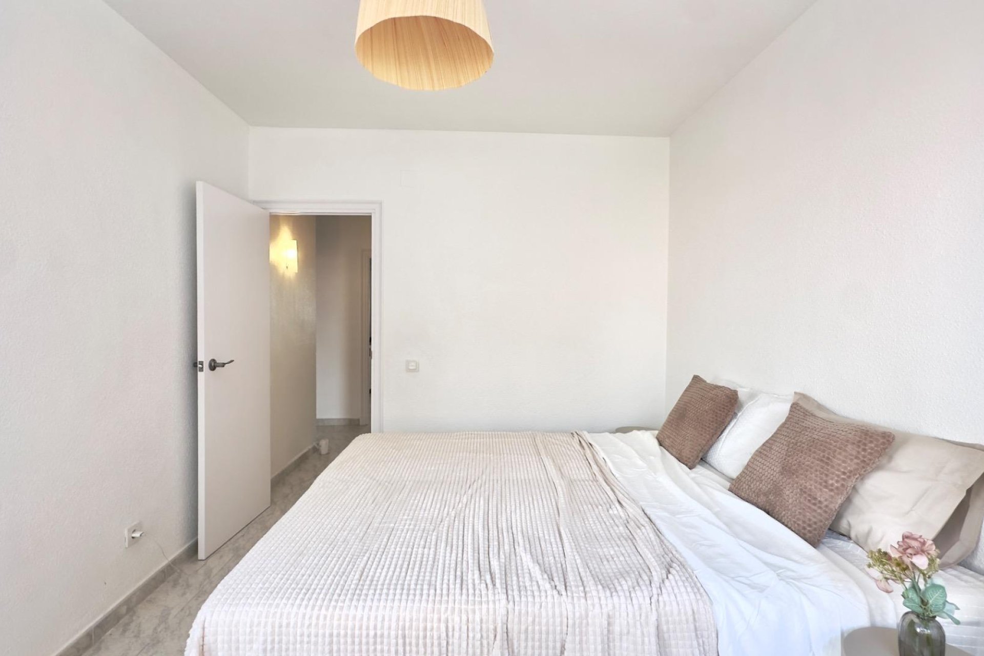 Resale - Apartment - Torrevieja - Estacion de autobuses