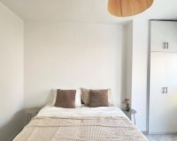 Resale - Apartment - Torrevieja - Estacion de autobuses