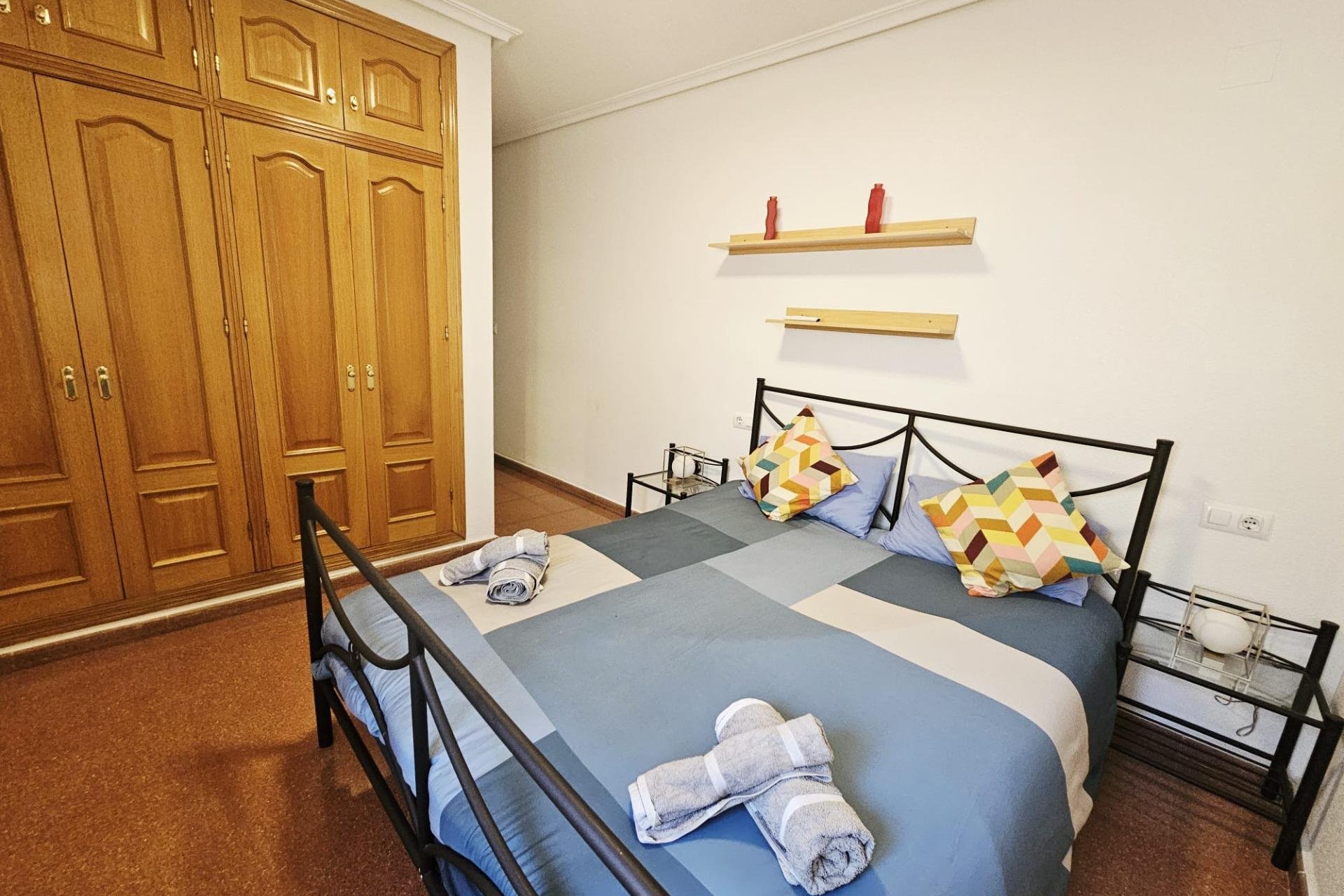 Resale - Apartment - Torrevieja - Estacion de autobuses