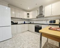 Resale - Apartment - Torrevieja - Estacion de autobuses