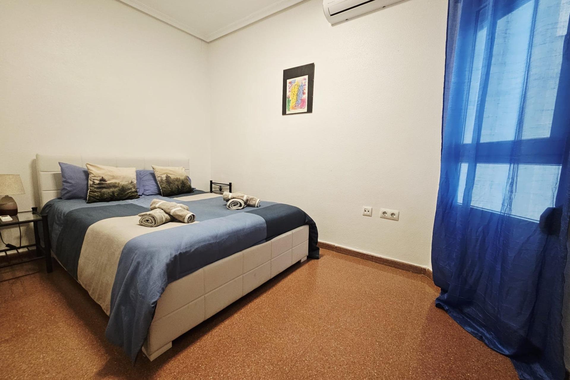 Resale - Apartment - Torrevieja - Estacion de autobuses