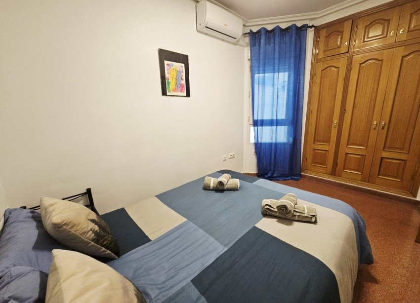 Resale - Apartment - Torrevieja - Estacion de autobuses