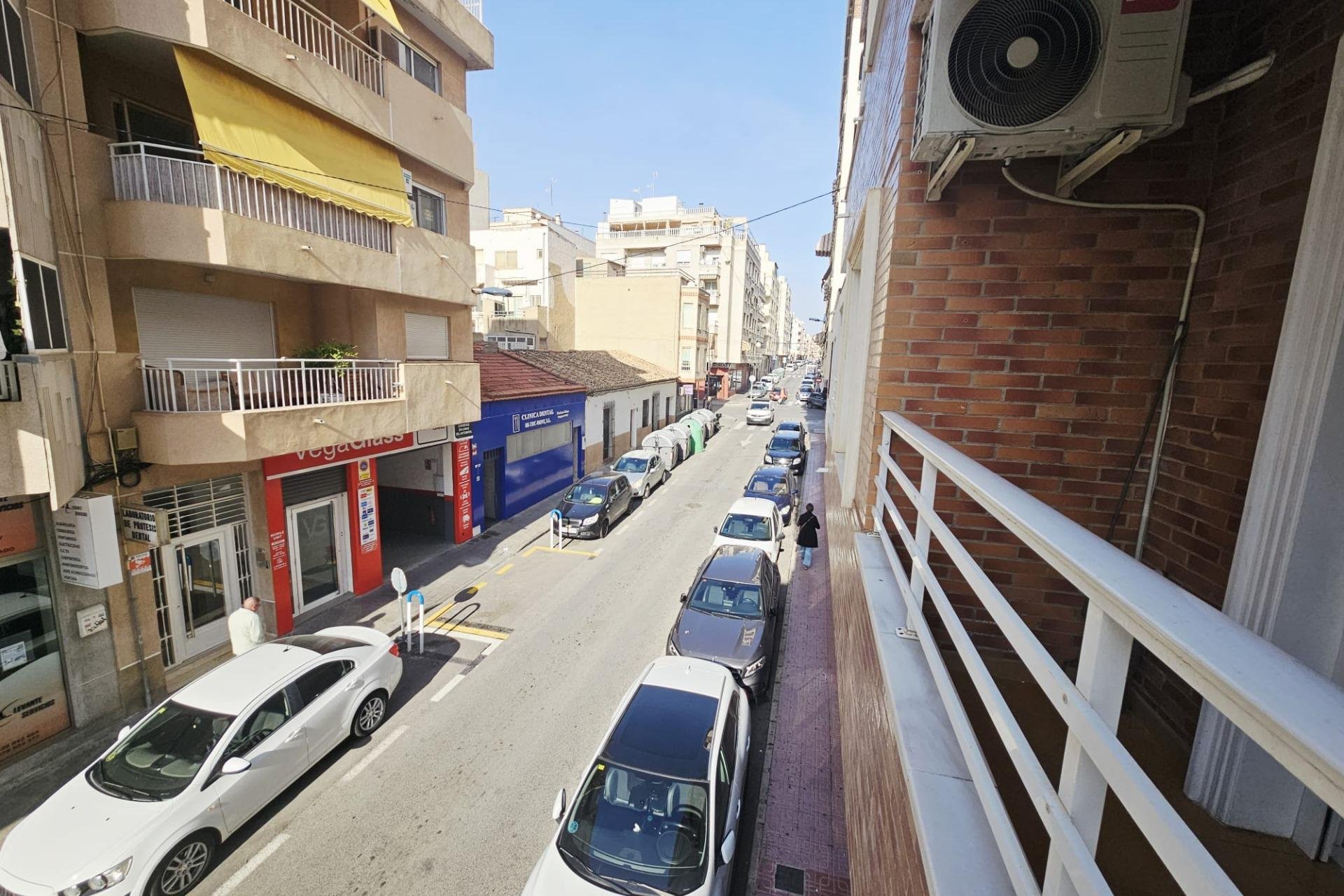 Resale - Apartment - Torrevieja - Estacion de autobuses