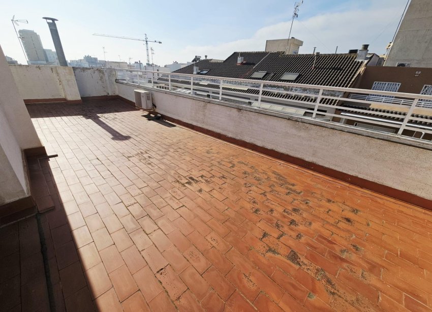 Resale - Apartment - Torrevieja - Estacion de autobuses