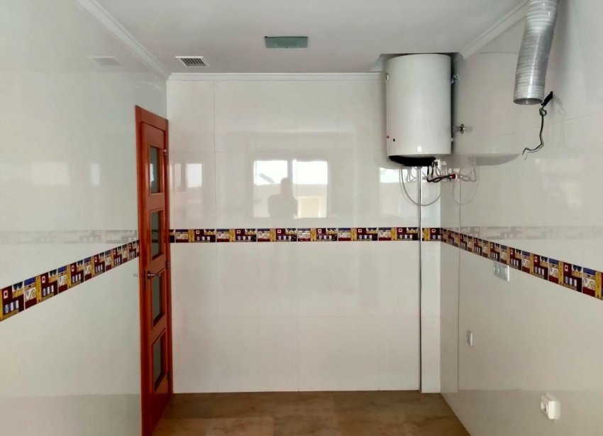 Resale - Apartment - Torrevieja - Estacion de autobuses