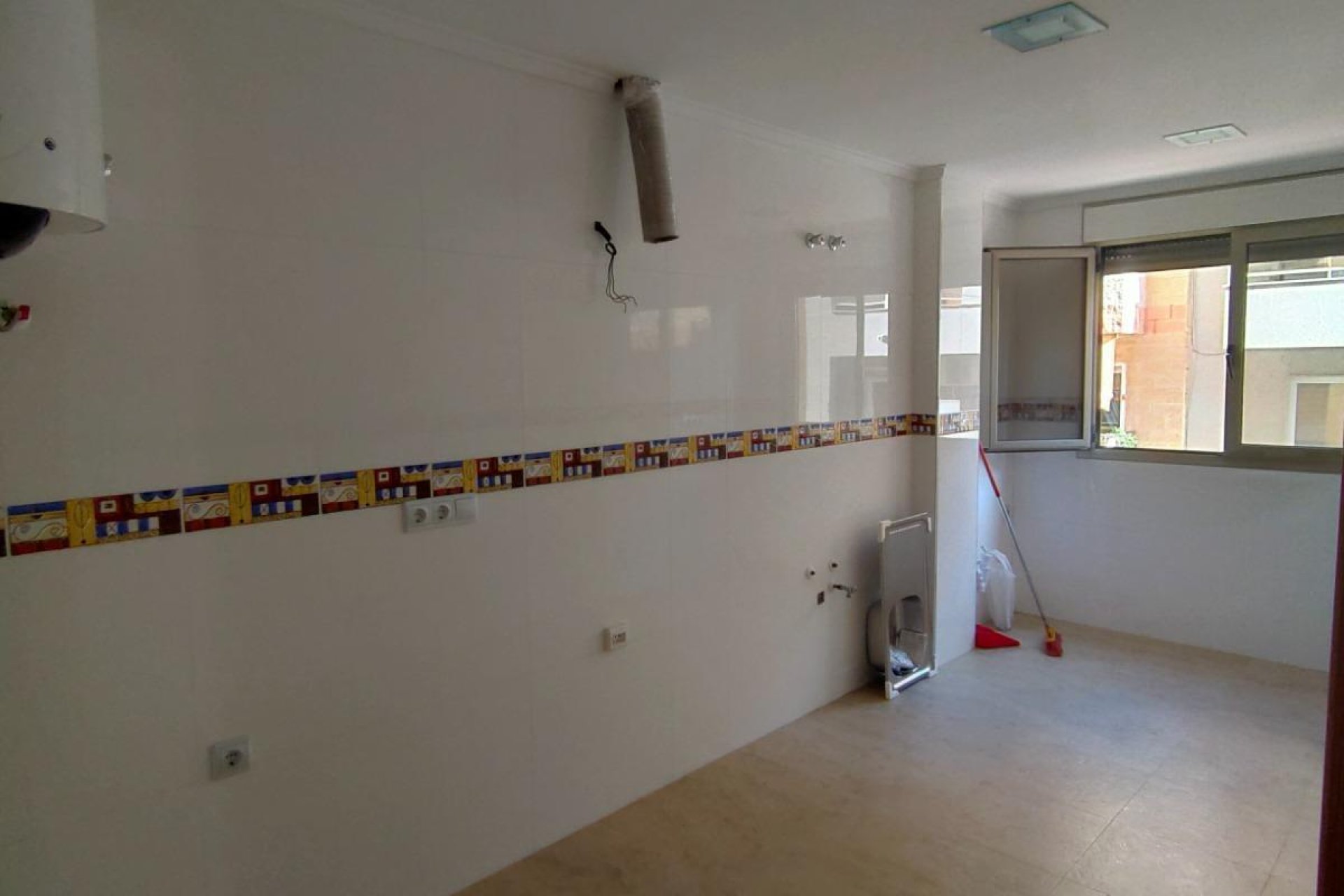 Resale - Apartment - Torrevieja - Estacion de autobuses