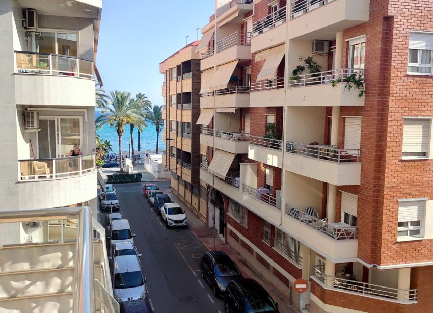 Resale - Apartment - Torrevieja - Estacion de autobuses