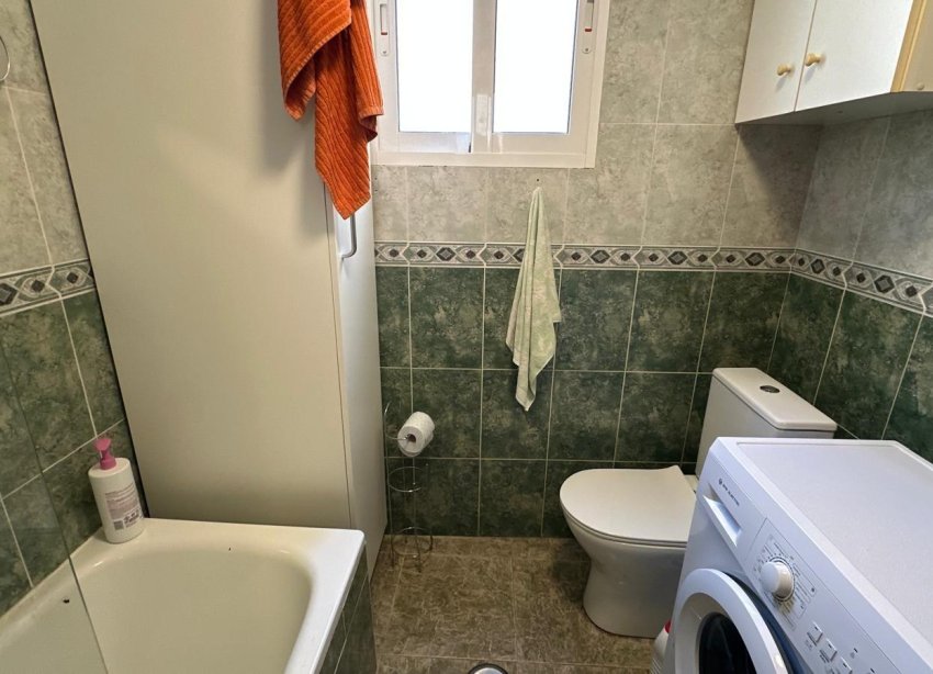Resale - Apartment - Torrevieja - Estacion de autobuses