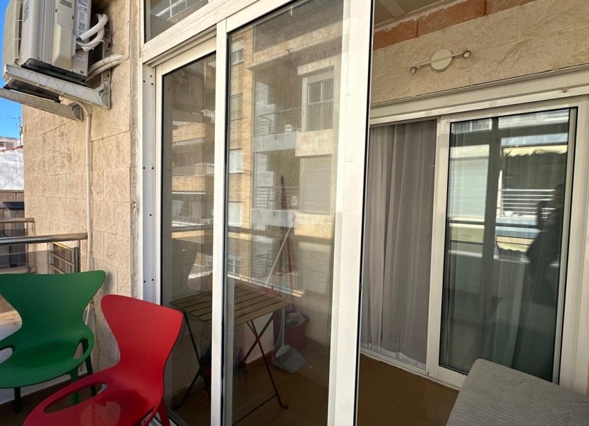 Resale - Apartment - Torrevieja - Estacion de autobuses