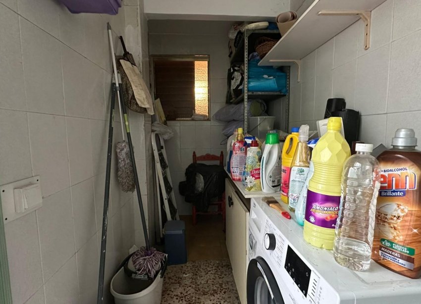 Resale - Apartment - Torrevieja - Estacion de autobuses