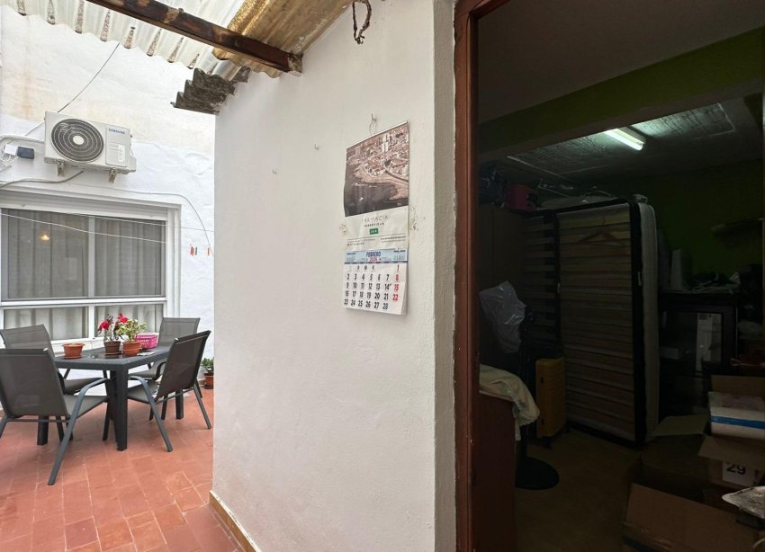 Resale - Apartment - Torrevieja - Estacion de autobuses