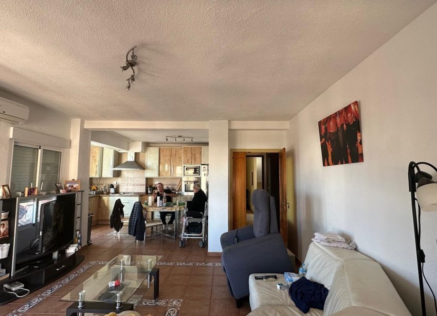 Resale - Apartment - Torrevieja - Estacion de autobuses
