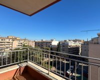 Resale - Apartment - Torrevieja - Estacion de autobuses