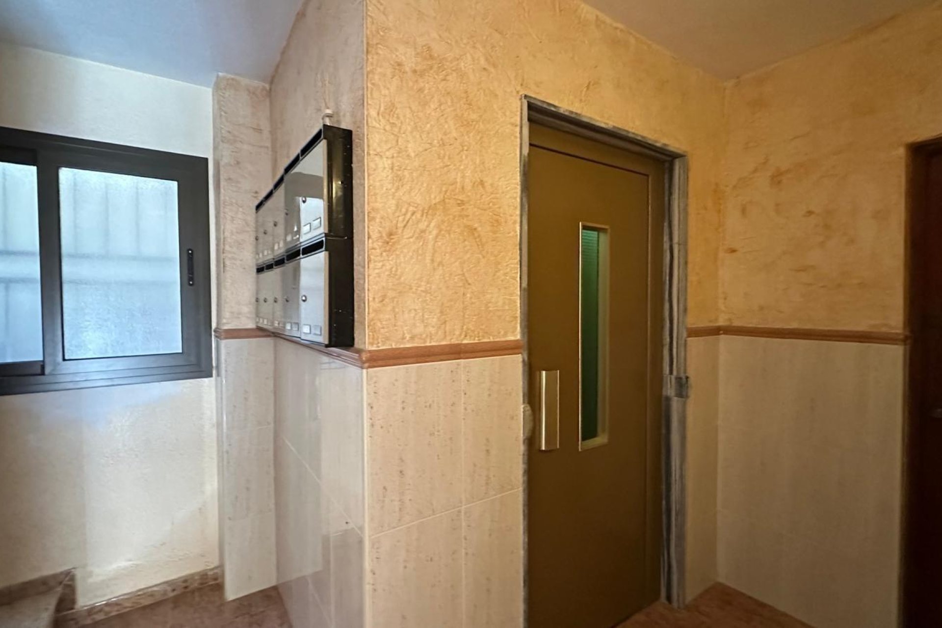 Resale - Apartment - Torrevieja - Estacion de autobuses