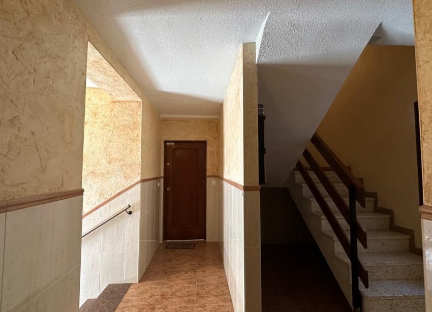 Resale - Apartment - Torrevieja - Estacion de autobuses